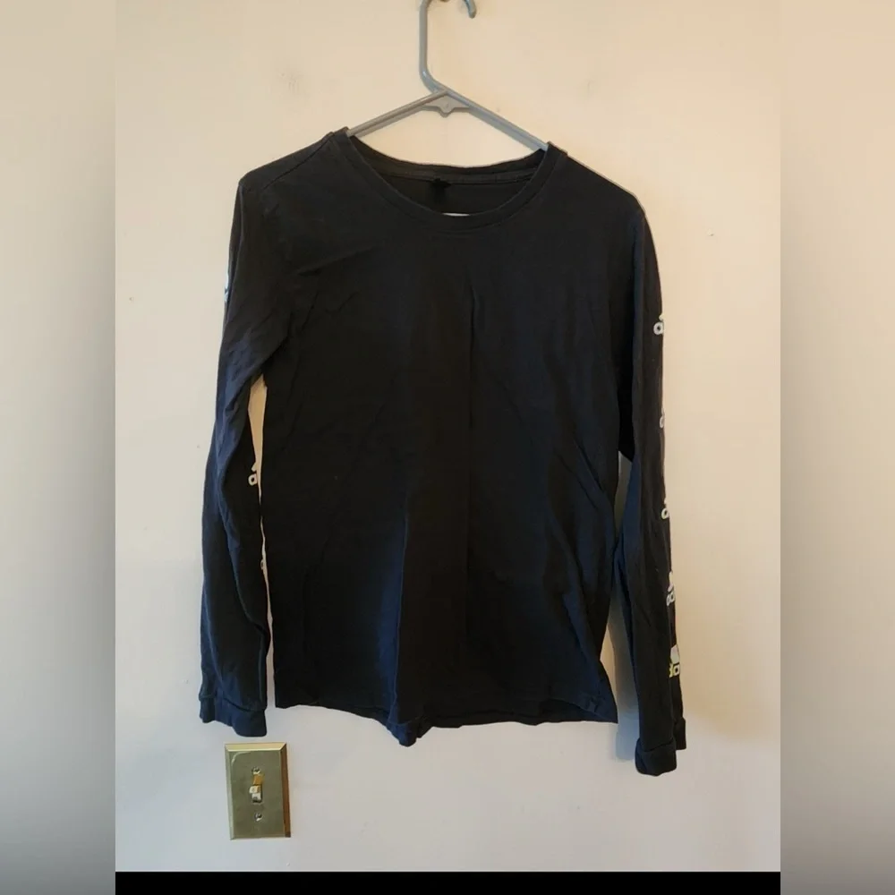 Adidas black logo long sleeve Shirt Size mens medium